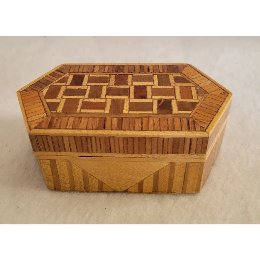 Vintage Octagon Wood Inlay Jewelry‎ Trinket Box Geometric Mosaic Pattern